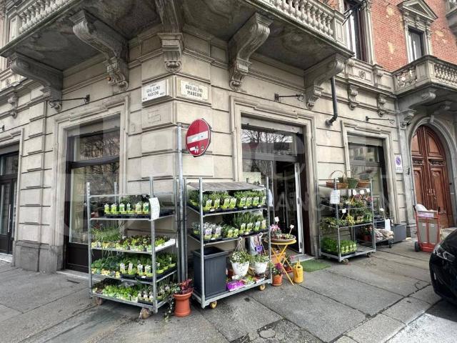 Attività / Licenza in vendita a Torino TO