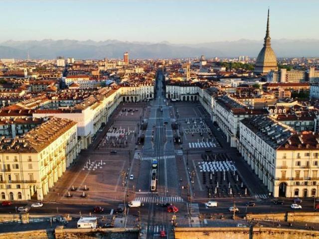 Attività / Licenza in vendita a Torino TO