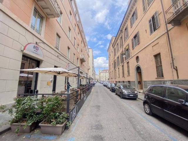 Attività / Licenza in vendita a Torino TO