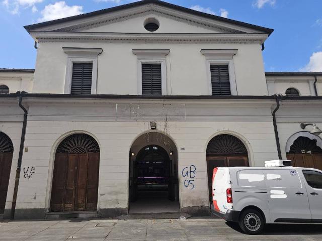 Attività / Licenza in vendita a Torino TO