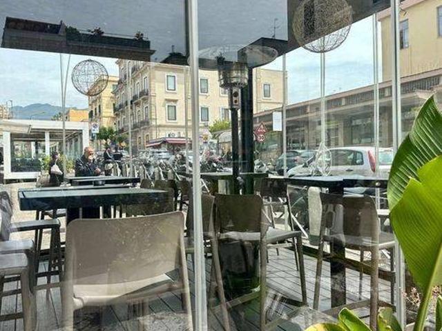 Attività / Licenza in vendita a Torre del Greco NA