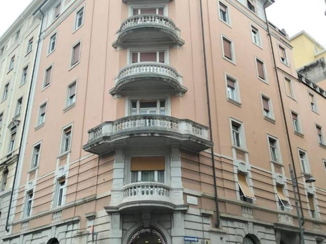 Attività / Licenza in vendita a Trieste TS