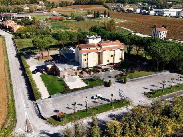 Attività / Licenza in vendita a Umbertide PG