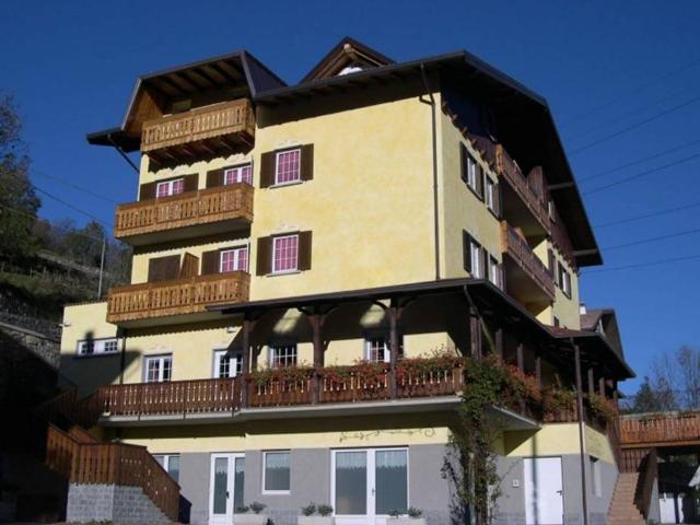 Attività / Licenza in vendita a Vezza d'Oglio BS