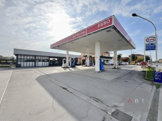 Attività / Licenza in vendita a Villa del Conte PD