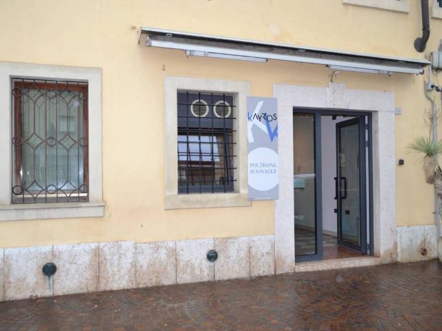 Attività / Licenza in vendita a Villafranca di Verona VR