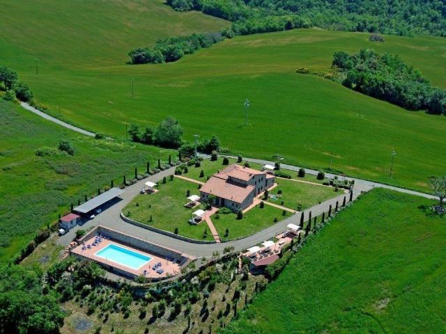 Attività / Licenza in vendita a Volterra PI