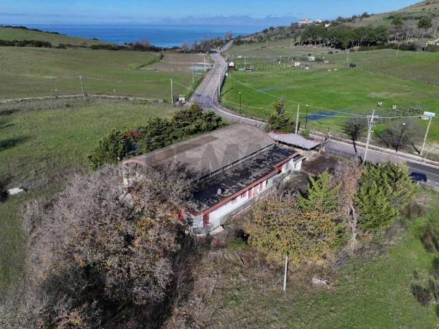 Attività / Licenza in vendita a Agropoli SA
