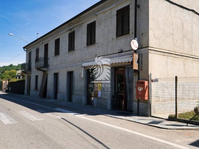 Attività / Licenza in vendita a Asti AT
