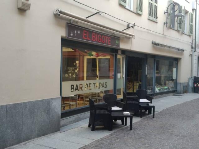 Attività / Licenza in vendita a Asti AT