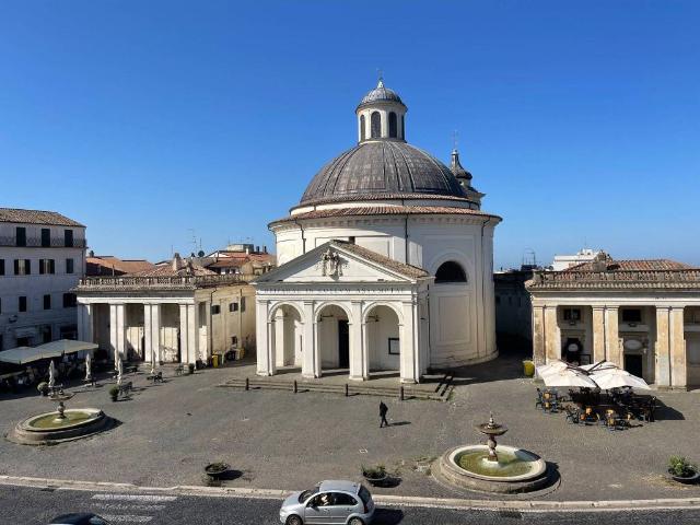 Attività / Licenza in vendita a Ariccia RM