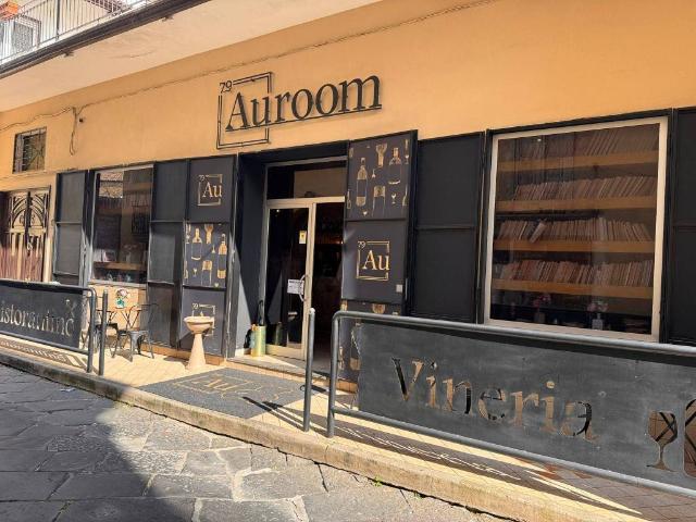 Attività / Licenza in vendita a Aversa CE