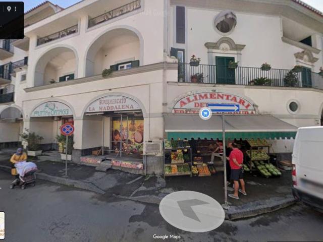 Attività / Licenza in vendita a Aversa CE