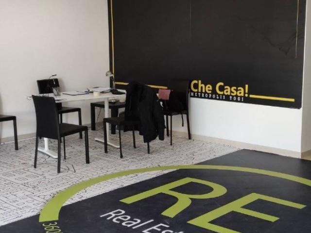 Attività / Licenza in vendita a Bari BA