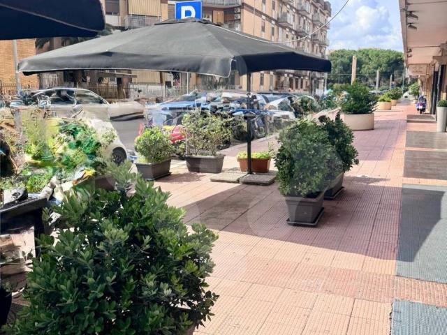 Attività / Licenza in vendita a Bari BA