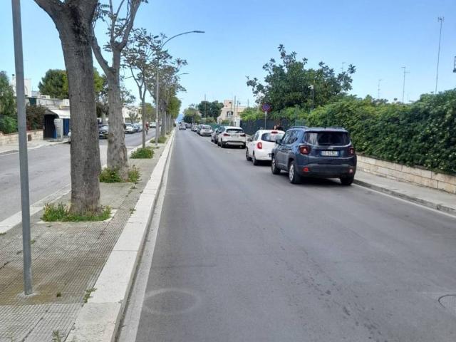 Attività / Licenza in vendita a Bari BA