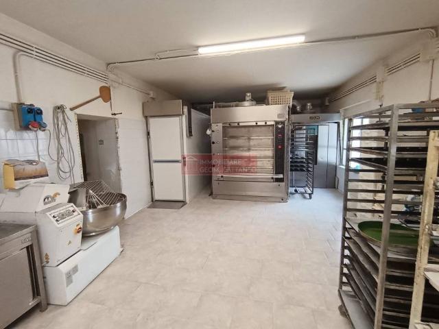 Attività / Licenza in vendita a Bergamo BG