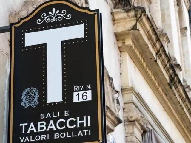 Attività / Licenza in vendita a Bientina PI