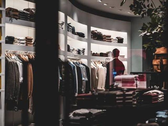 Attività / Licenza in vendita a Bologna BO