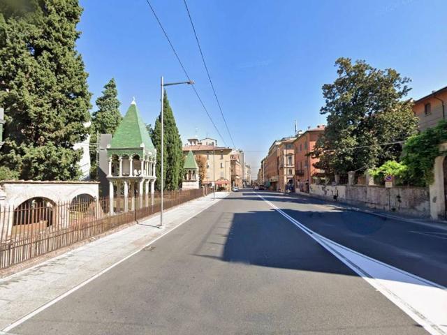 Attività / Licenza in vendita a Bologna BO