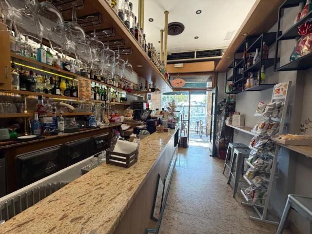 Attività / Licenza in vendita a Bologna BO