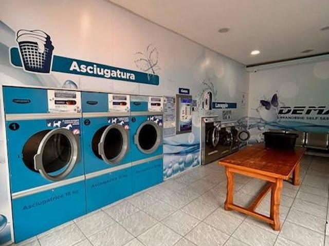 Attività / Licenza in vendita a Borghetto Santo Spirito SV