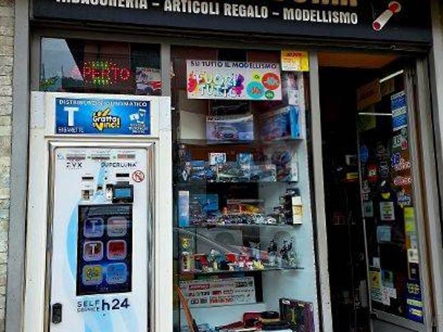 Attività / Licenza in vendita a Borgosesia VC