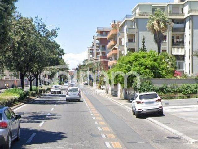 Attività / Licenza in vendita a Cagliari CA