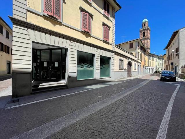 Attività / Licenza in vendita a Caravaggio BG
