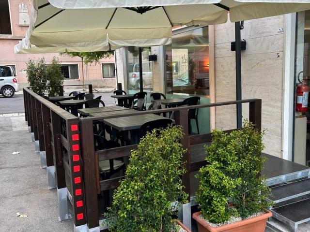 Attività / Licenza in vendita a Castellana Grotte BA