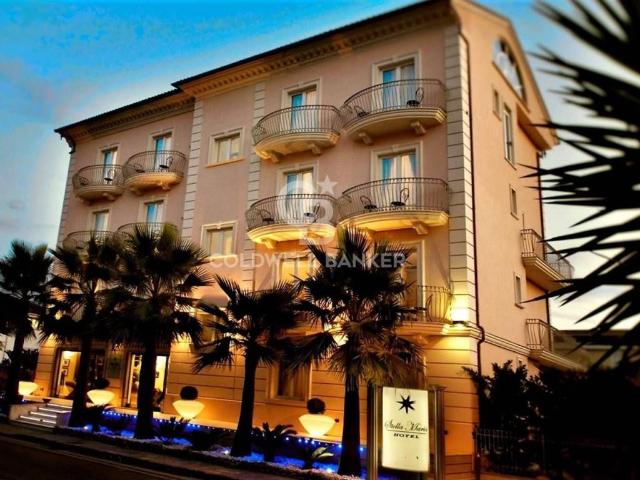 Attività / Licenza in vendita a Casal Velino SA