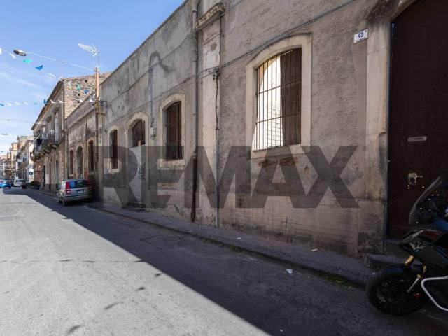 Attività / Licenza in vendita a Catania CT