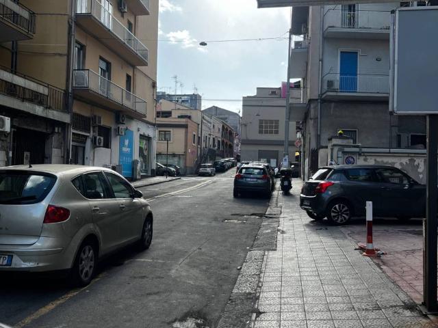 Attività / Licenza in vendita a Catania CT
