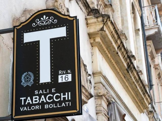 Attività / Licenza in vendita a Cecina LI