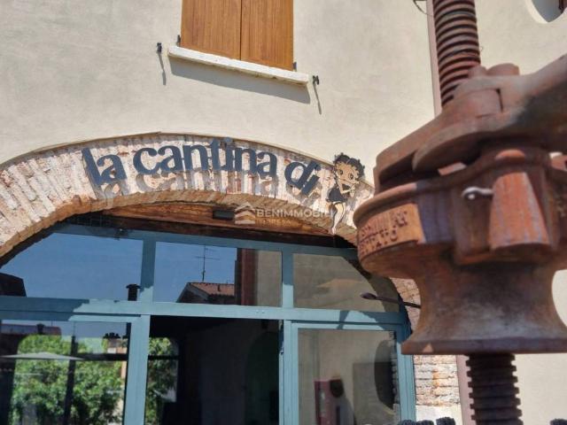 Attività / Licenza in vendita a Collebeato BS