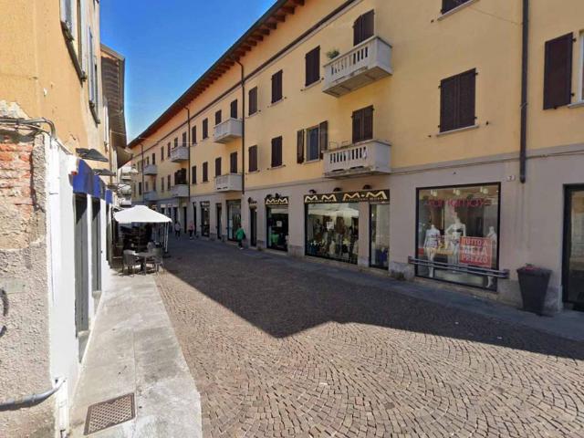 Attività / Licenza in vendita a Cologno Monzese MI