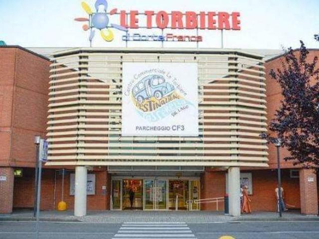 Attività / Licenza in vendita a Corte Franca BS