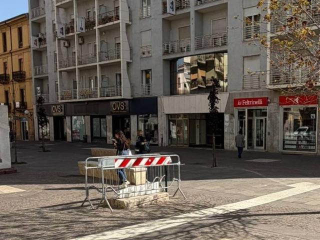Attività / Licenza in vendita a Cosenza CS