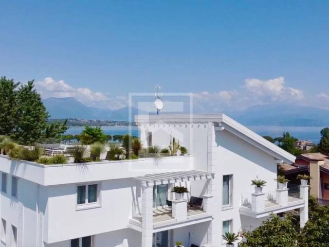 Attività / Licenza in vendita a Desenzano del Garda BS