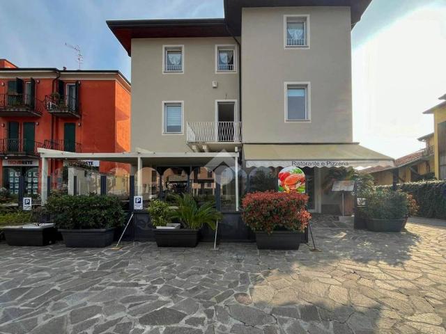 Attività / Licenza in vendita a Desenzano del Garda BS