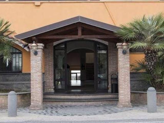 Attività / Licenza in vendita a Ercolano NA