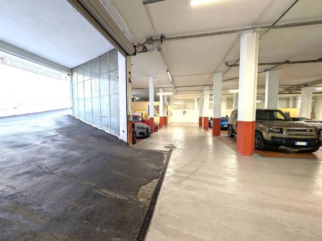 Attività / Licenza in vendita a Firenze FI