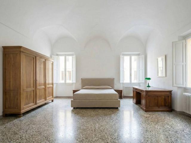 Attività / Licenza in vendita a Firenze FI