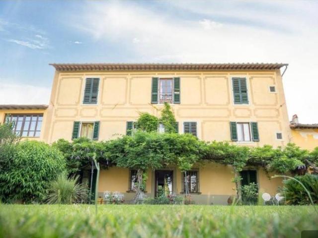Attività / Licenza in vendita a Firenze FI