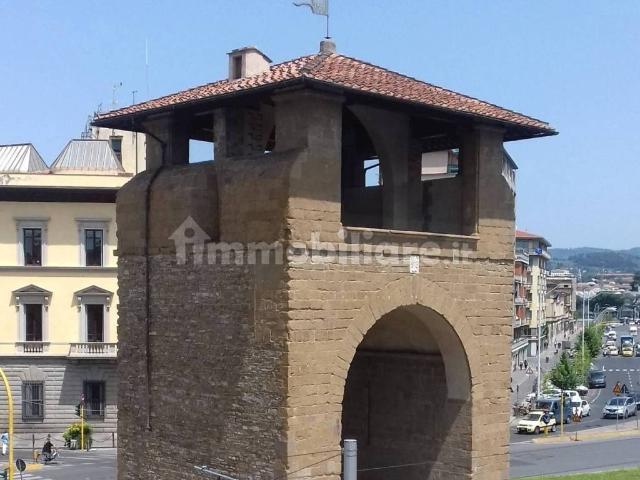 Attività / Licenza in vendita a Firenze FI