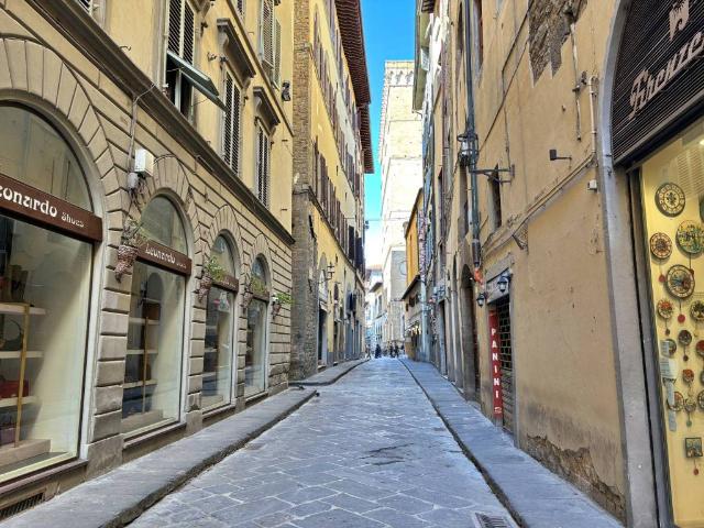 Attività / Licenza in vendita a Firenze FI