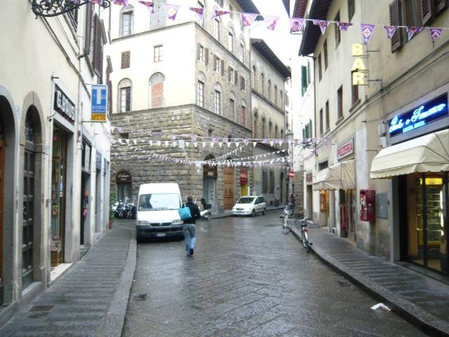 Attività / Licenza in vendita a Firenze FI