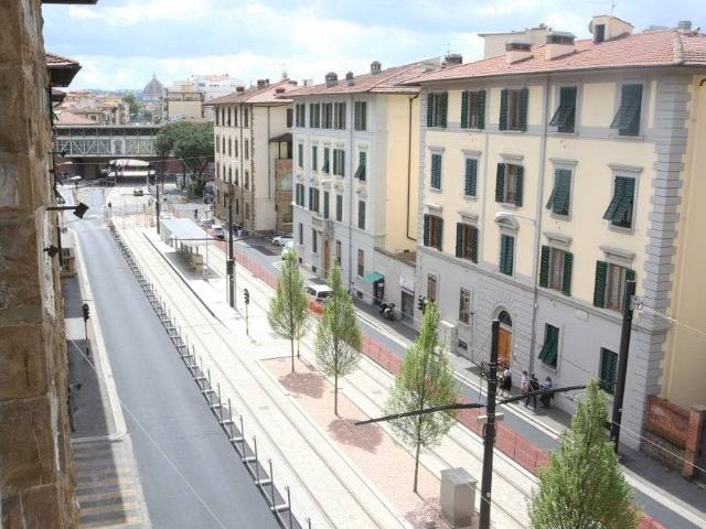 Attività / Licenza in vendita a Firenze FI