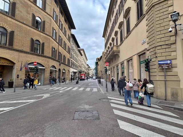 Attività / Licenza in vendita a Firenze FI