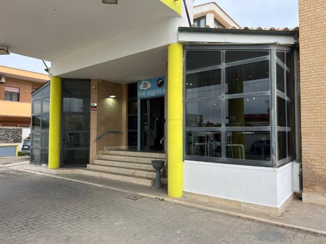 Attività / Licenza in vendita a Fiumicino RM